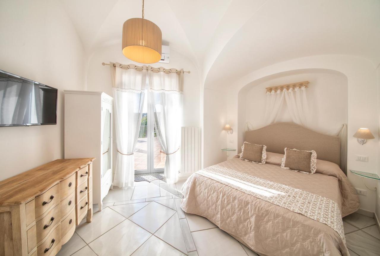 Villa Dei Lecci - 7 Luxury With Private Pool Or Jacuzzi Forio (Isola d'Ischia)