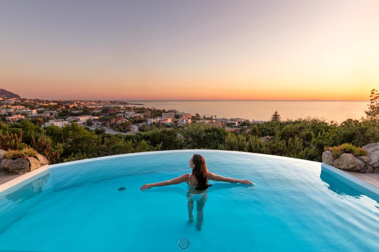 Dei Lecci - 7 Luxury With Private Pool Or Jacuzzi Forio (Isola d'Ischia)