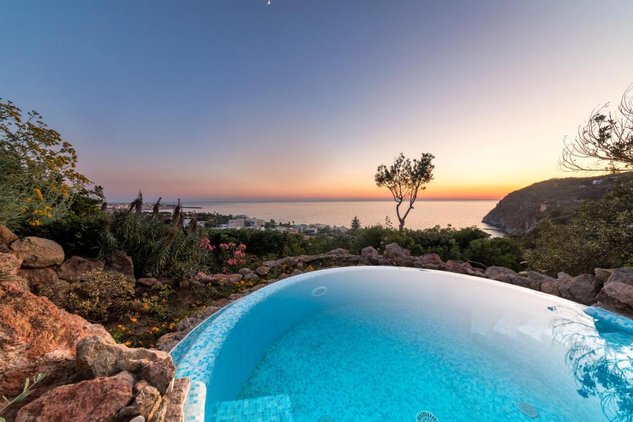 Dei Lecci - 7 Luxury With Private Pool Or Jacuzzi