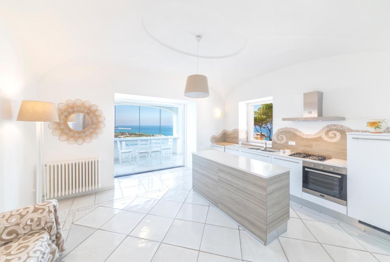 Villa Dei Lecci - 7 Luxury With Private Pool Or Jacuzzi *