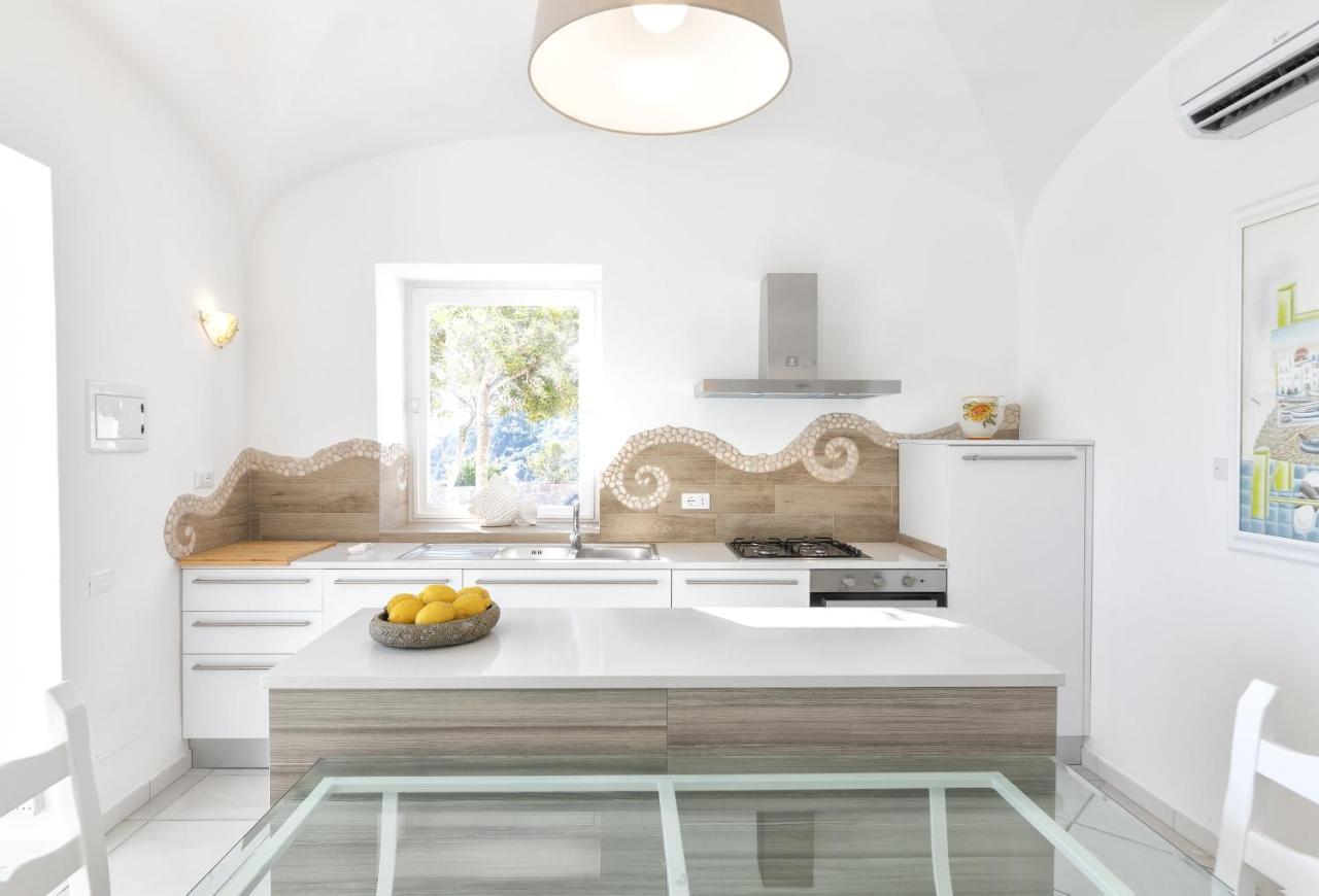 Villa Dei Lecci - 7 Luxury With Private Pool Or Jacuzzi *