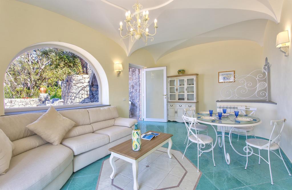 Villa Dei Lecci - 7 Luxury With Private Pool Or Jacuzzi Forio (Isola d'Ischia)